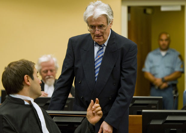 Хаг блокирао Караџићеве кључне доказе!